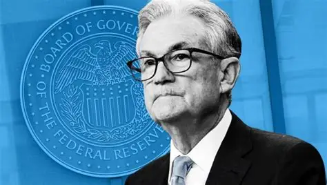 Đồng rupee Ấn Độ chịu sức ép khi giá dầu tăng và kỳ vọng Fed nâng lãi suất. Cùng phân tích 5 yếu tố đang tác động tới tỷ giá và kinh tế Ấn Độ.