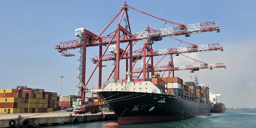 Tuticorin đón tàu CMA CGM dài 335m, lập dấu mốc mới về container