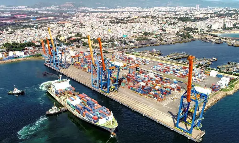 Cảng Visakhapatnam cán 50 triệu tấn hàng chỉ sau 196 ngày
